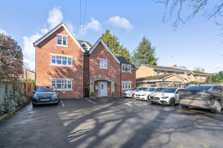 2 bed apartment to rent in Station Road, Solihull, B93 - Photo 3