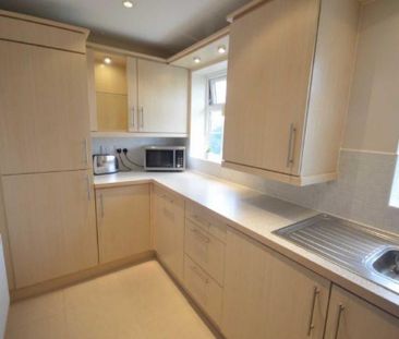 2 bedroom apartment to rent - Photo 3