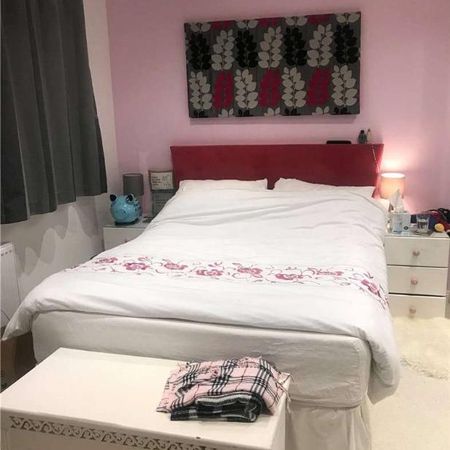 Hathaway Close, Ruislip, HA4 - Photo 4