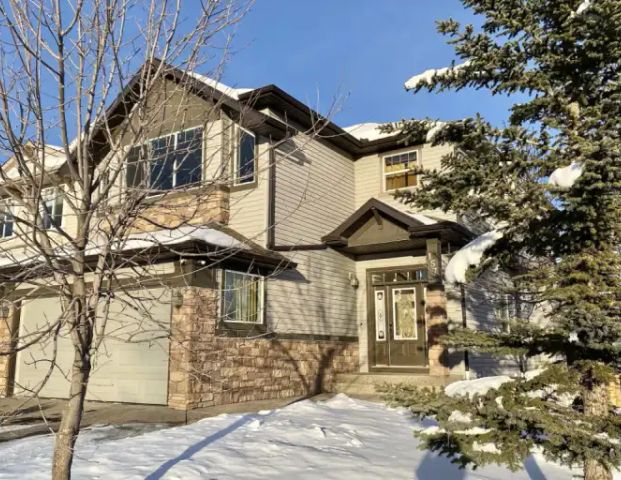 Stunning Evergreen Home | 157 Everoak Park Southwest, Calgary - Photo 1