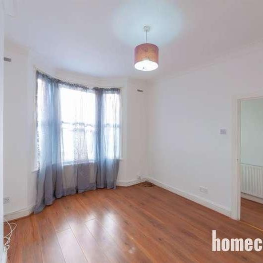 Trumpington Road, London, E7 - Photo 1