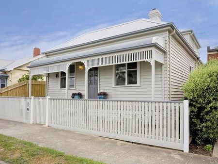 46 Bond Street, Newtown - Photo 2