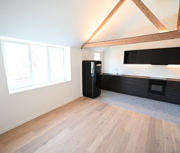 Volledig VERNIEUWD duplex appartement in centrum - Photo 2