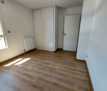 Location Appartement 3 pièces 65m² TOULOUSE 31300 - Photo 2