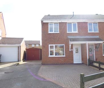 3 bedroom semi-detached house to rent - Photo 4