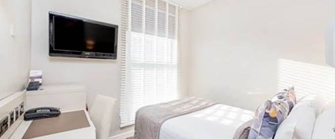 Room in a Shared House, Tooting, SW17 - Photo 1