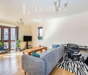 Farriers Road, Epsom, KT17 - Photo 5
