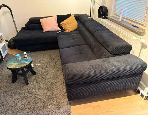 Helle, 1,5 Raum-Wohnung (34 qm) im Essener Süden ab 1.Nov. 25 - Photo 1