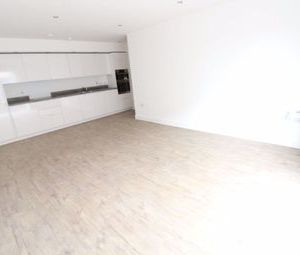 2 Bedrooms Flat to rent in Griffin Court, Luton LU2 | £ 265 - Photo 1