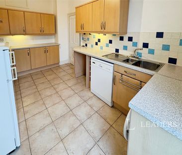 2 bedroom apartment to rent South Parade, Skegness, Lincolnshire, PE25 - Photo 4