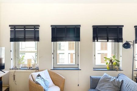 Bel appartement meublé avec terrasse (+-20m²) / Quartier Européen. - Photo 3