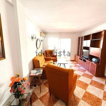 Alquiler de piso en Calle Enrique Cano Ortega, 5 - Photo 1