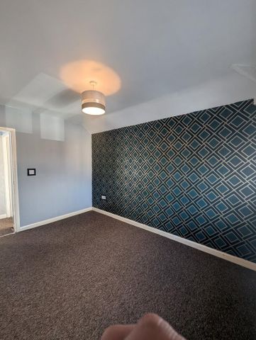 3 bedroom property to rent - Photo 2
