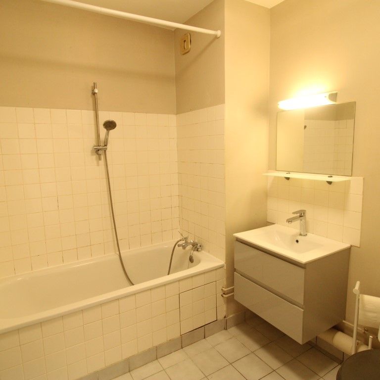 Location Appartement 2 pièces 46m² NANTES 44000 - Photo 1