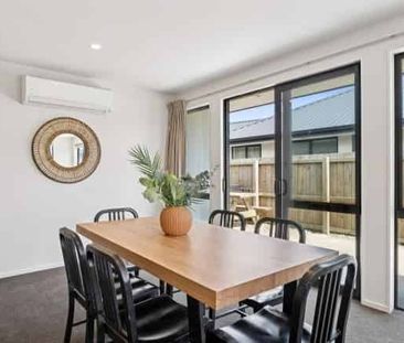 Charming Shotover Country home - Photo 2