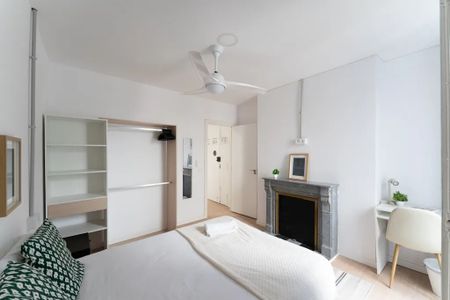 Calle del Conde de Aranda, Madrid, Community of Madrid 28001 - Photo 2