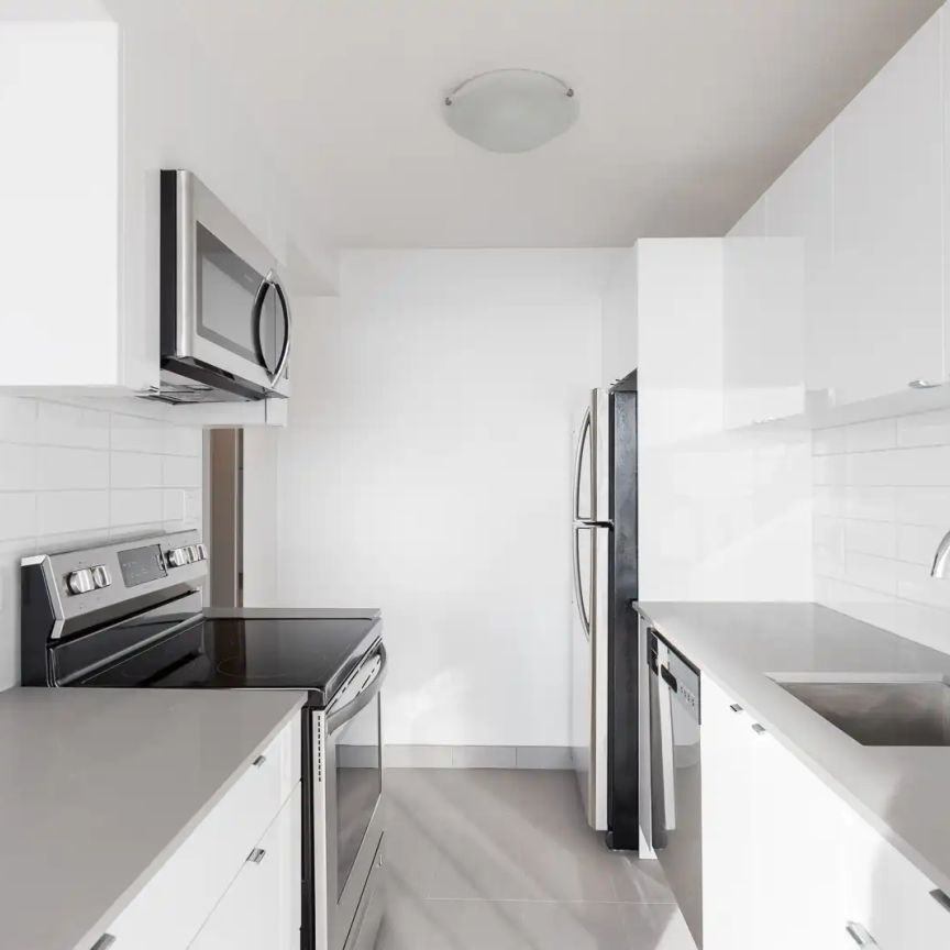 Hollyburn Plaza — 2 Bedroom - Photo 1
