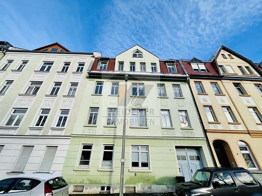 Geräumige 2-Raum-Wohnung mit Balkon & Wanne nahe am Wintergarten - Photo 1