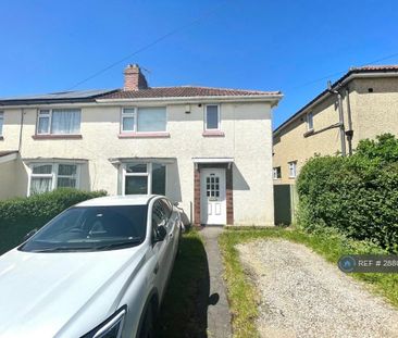 3 bedroom semi-detached house to rent - Photo 4