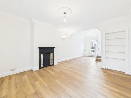 2 bedroom terraced house to rent - Photo 2