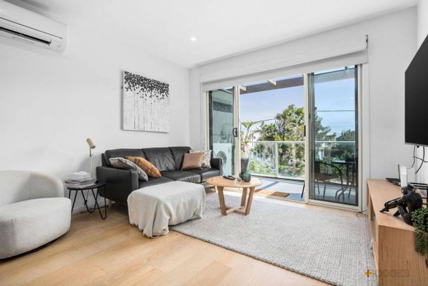 STEPS TO THE BEACH | FULLY FURNISHED | UTILITIES INCLUDED - Photo 1