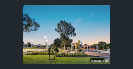 LOCATION, LIFESTYLE & RESORT STYLE FACILITIES! - Photo 4