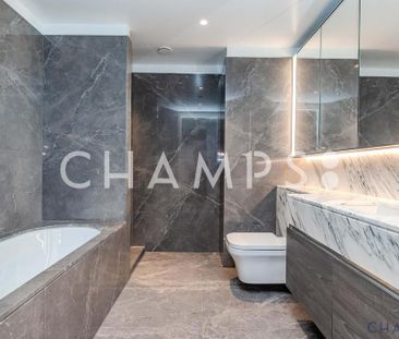 3 bedroom flat to rent - Photo 1