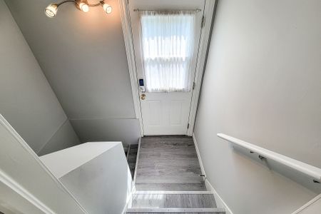 For Lease - 154 West 31st Street Unit# Bsmt., Hamilton, Ontario - Photo 4