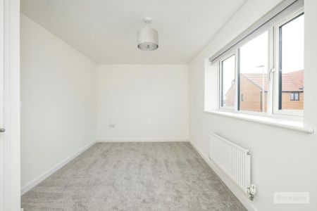 3 bedroom property to rent - Photo 3