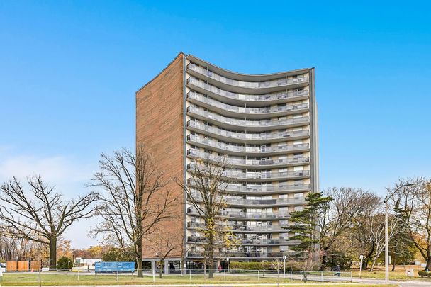 For Lease - 4340 Bloor Street Unit# 103, Toronto, Ontario - Photo 1