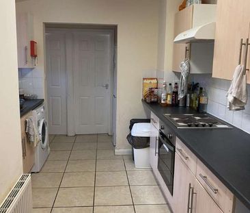 Contemporary Bed House // Jul, LN1 - Photo 5