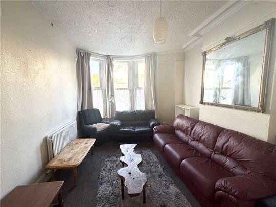 5 bedroom house to rent - Photo 1