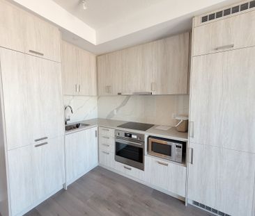For Lease - 60 Honeycrisp Crescent Unit# 1208, Vaughan, Ontario - Photo 5