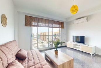 Avinguda del Port, Valencia, Valencian Community 46021