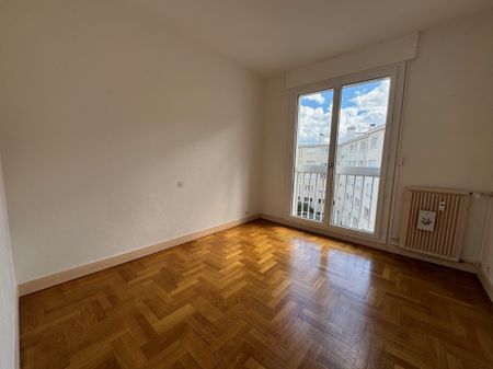 Location Appartement 3 pièces 97m² LIMOGES 87000 - Photo 5