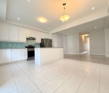 For Lease - 26 Yarl Drive, Markham, Ontario - Photo 3