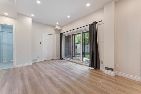 For Lease - 1160 Walden Circle Unit# 9, Mississauga, Ontario - Photo 5