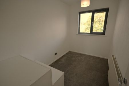 3 bedroom terraced house to rent - Photo 4
