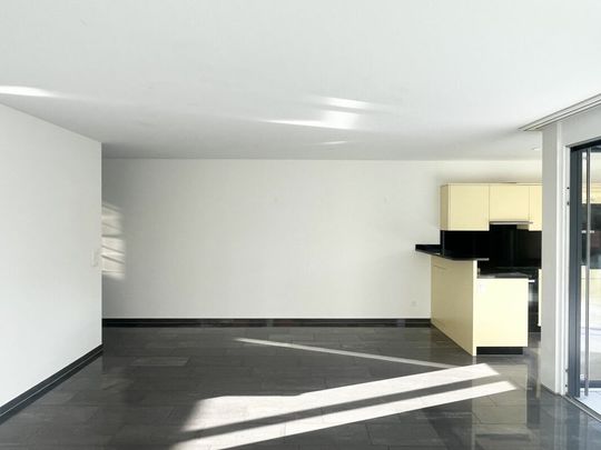 3.5-room ground floor apartment with conservatory! - Photo 1