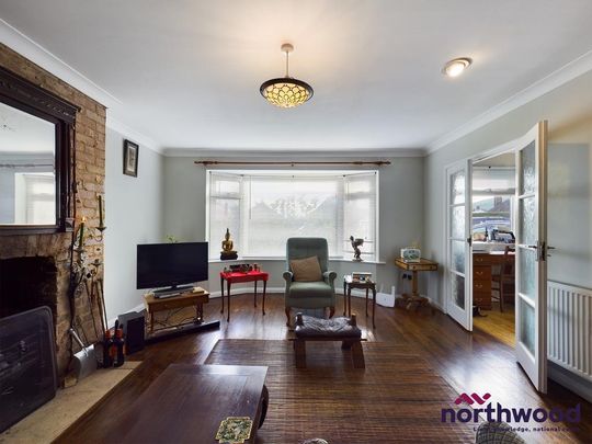 2 bedroom bungalow to rent - Photo 1