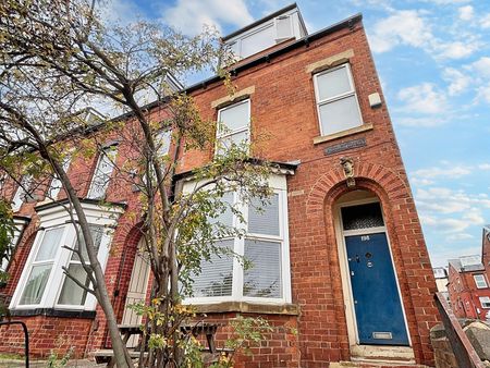 Burley Road, Hyde Park - Photo 3