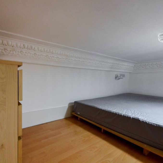 Studio to rent - Photo 1