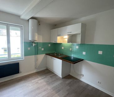 Location Appartement 2 pièces 32m² PIERRE DE BRESSE 71270 - Photo 2