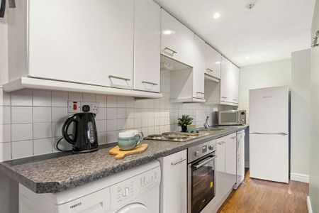 1 bedroom flat to rent - Photo 5