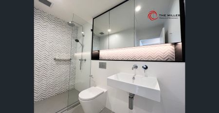 Penthouse/North Facing/High Ceiling/Furnished - Photo 2