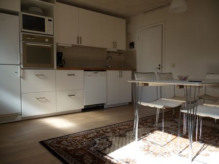Trädgårdsvägen, Enebyberg - Photo 2
