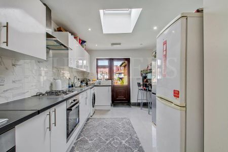 House share to rent - Photo 4