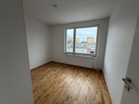 Snickaregatan 9 – 3rok (lgh 1202) - Foto 4