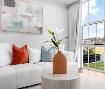 2 Henson Way, Box Hill NSW 2765 - House For Rent | Domain - Photo 3