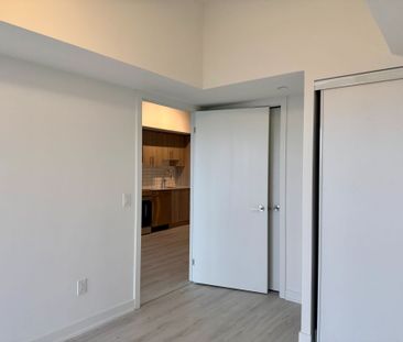 For Lease - 1010 Sandy Beach Road Unit# 409, Pickering, Ontario - Photo 4